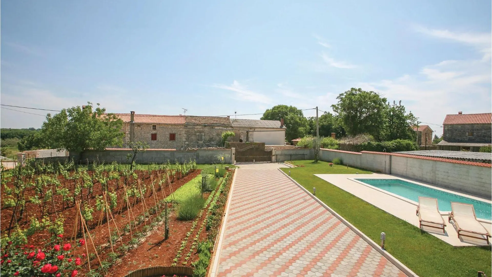 Stunning Home In Cukrici With Wifi Holiday home